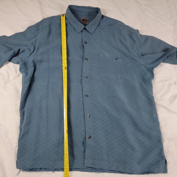 REI Mens XL Blue Short Sleeve Button Up Shirt Casual Camping Outdoor Summer - Picture 12 of 13